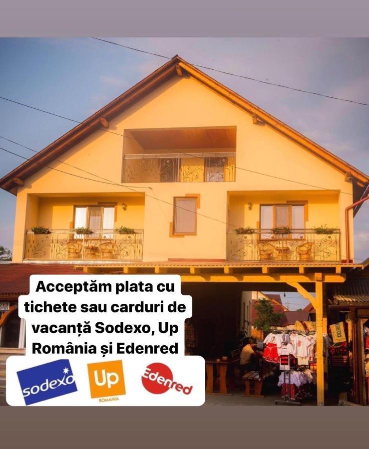Отель Casa Pop Сэпынца Экстерьер фото