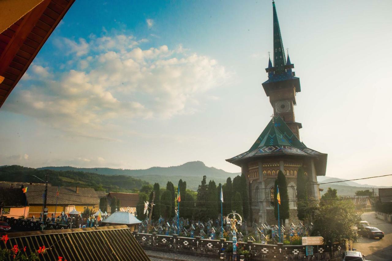 Отель Casa Pop Сэпынца Экстерьер фото